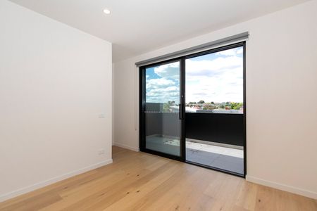 57 Armadale Street, Thornbury VIC 3071 - Photo 4