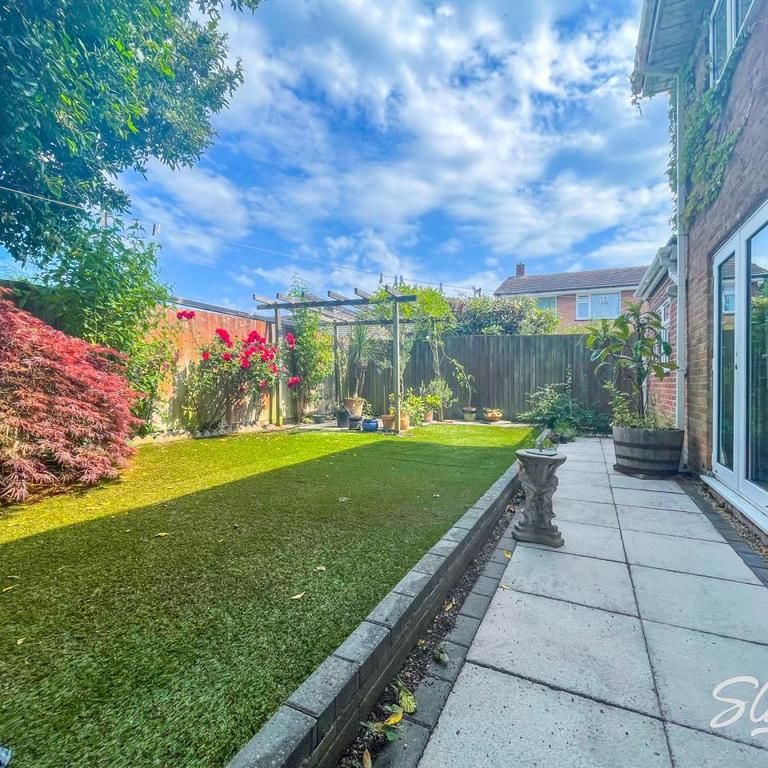 3 bedroom detached house to rent - Photo 1