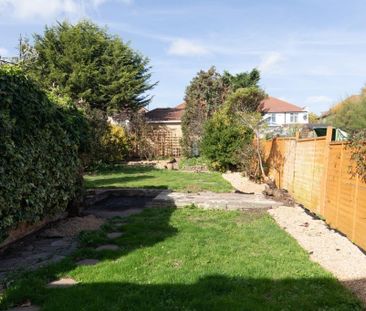 3 bedroom semi-detached house to rent - Photo 6