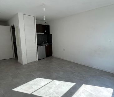 Location Appartement 1 pièce 23m² MULHOUSE 68100 - Photo 2