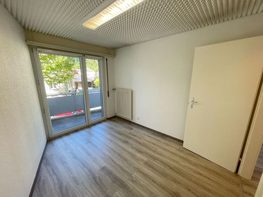 70m2 apartment in front of the train station with balcony - Foto 1