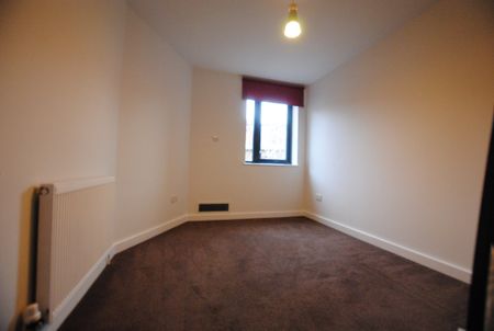 Bird in Hand Mews, London - Photo 5