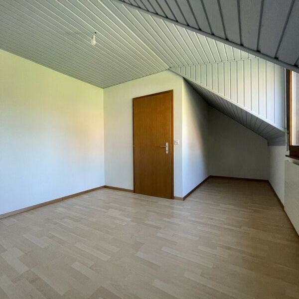 FRIBOURG - Maison 4.5 pièces rénovée - Photo 1