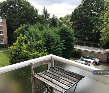 2 bedroom flat to rent - Photo 2