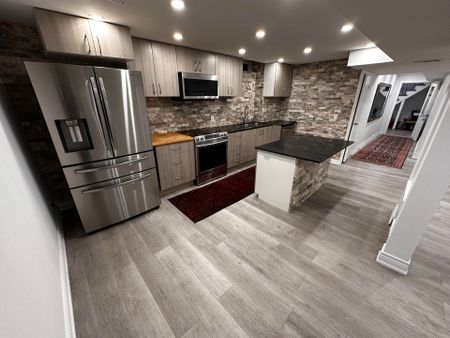 For Lease - 524 Bristol Road Unit# #Bsmt, Newmarket, Ontario - Photo 2