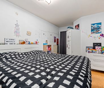 Mooi 2-slaapkamerappartement te huur in Berlare - Photo 2