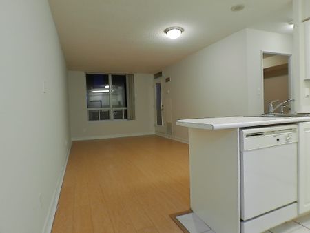 For Lease - 28 Empress Avenue Unit# 2117, Toronto, Ontario - Photo 4