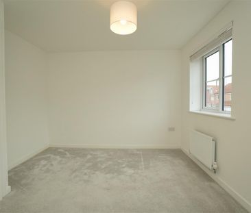 3 bedroom House To Let - Photo 1
