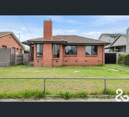 13 Winter Crescent, Reservoir, Vic 3073 - Photo 1
