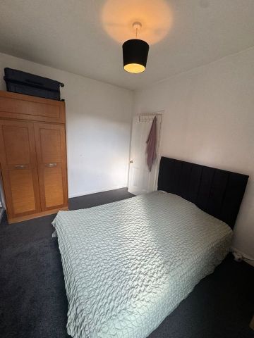 4 Bed Detached House, Harrow, HA3 - Photo 4