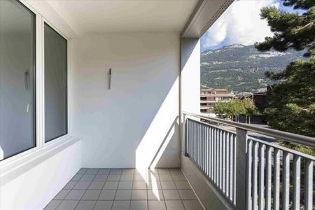 Studio central recherché - Foto 2