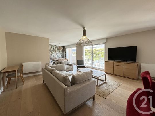 Location Appartement 3 pièces 102m² CHATEAUROUX 36000 - Photo 1