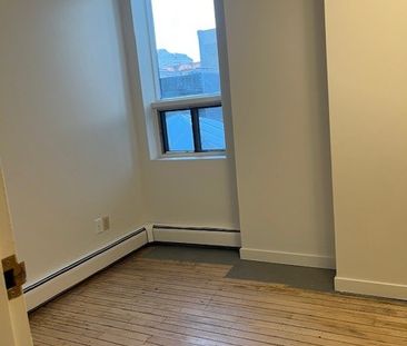 115 3RD AVE S - 1 BED/1 BATH - Available DECEMBER 1ST - Great downt... - Photo 6