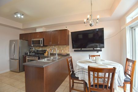 For Lease - 45 Seabreeze Crescent Unit# 21, Hamilton, Ontario - Photo 2