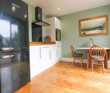 2 bedroom terraced house to rent - Photo 4