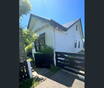 14 Latrobe Rd, Morwell, Vic 3840 - Photo 4