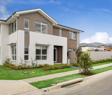 Spacious, Light-Filled Modern Home - Photo 6