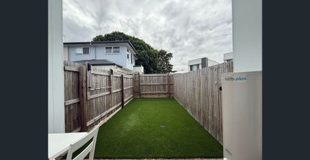 ONE BEDROOM TOWNHOUSE IN KALLANGUR - Photo 5