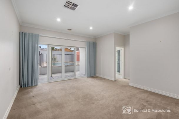 548 Hanel Street, East Albury - Photo 1