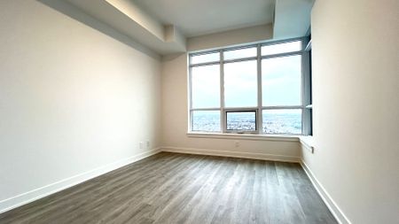 For Lease - 30 Upper Mall Way Unit# 2603, Vaughan, Ontario - Photo 4