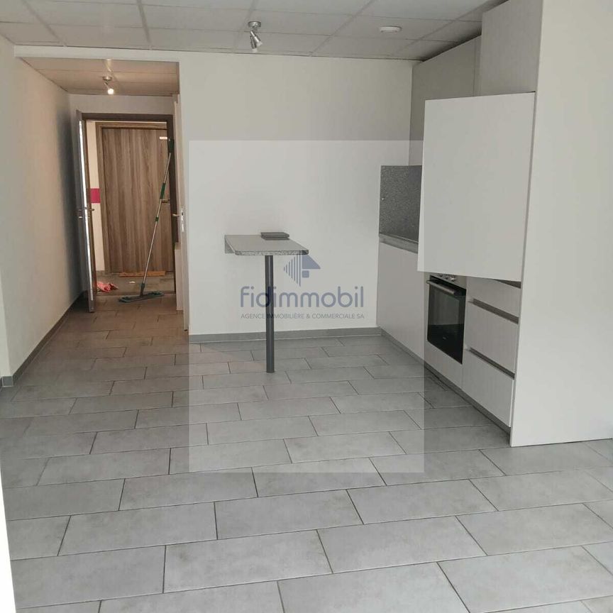 Studio in the city center - Photo 1