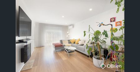 Modern, Light-Filled Living in a Prime Location - Photo 5