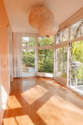 CADRE BUCOLIQUE / AUTHENTICITY STEPS AWAY FROM DOWNTOWN - Photo 3