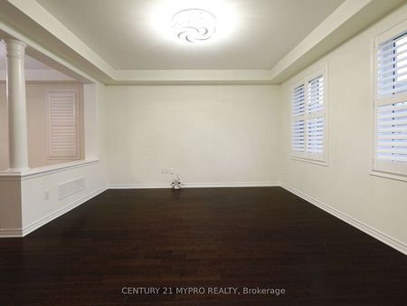 For Lease - 71 WESTFIELD Drive, Whitby, Ontario - Photo 4