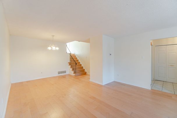 For Lease - 3301 Tallmast Crescent, Mississauga, Ontario - Photo 1