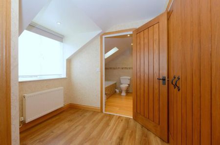 5 bedroom detached house to rent - Photo 5