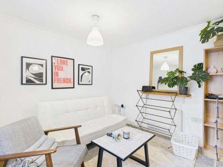 Trafalgar View, Brighton, East Sussex, BN1 - Photo 2