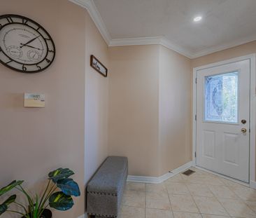 For Lease - 17 Rodeo Drive, Barrhaven, Ontario - Photo 3