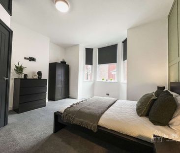 Town centre shared house! Room 7 - Photo 1