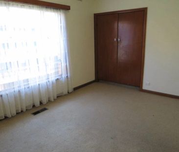 Oakleigh South - Photo 4