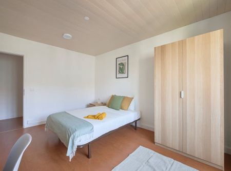 Rua Alexandre Herculano, Lisbon, Lisbon 1150-005 - Photo 4