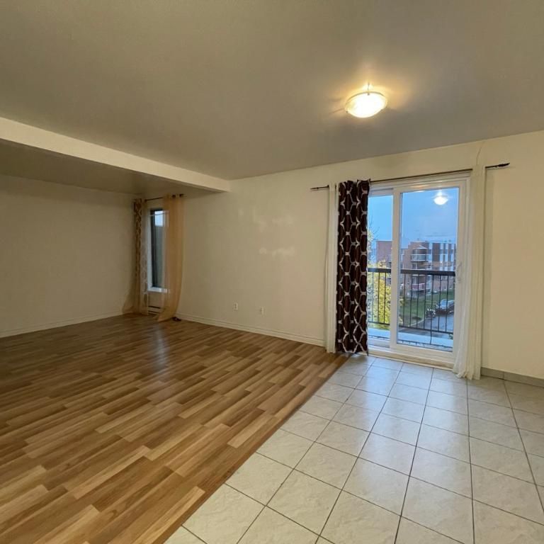 1 1/2 libre maintenant à Sainte-Catherine (Rive-Sud de Mtl) - Photo 1