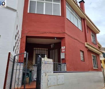 Casa en alquiler en Malaga - Photo 1