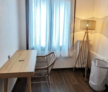 Passeig de Turull, Barcelona, Catalonia 08023 - Photo 4