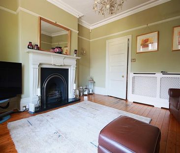 5 Bedroom Semi Detached To Let - Photo 1