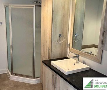 4 1/2 À Louer MAINTENANT ! - Photo 1