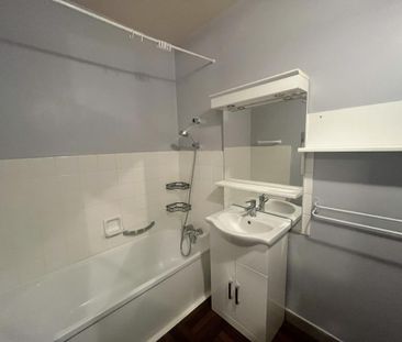 Location Appartement 3 pièces 75m² AIX LES BAINS 73100 - Photo 4