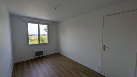 Location Maison 5 pièces 73m² - Photo 2