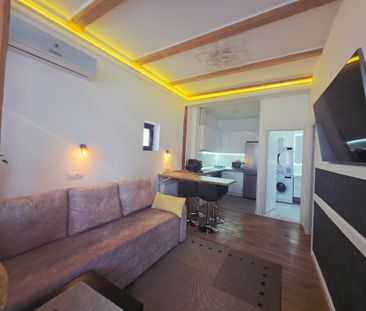 Inchiriere studio 2 Camere open space Centrul Vechi cu parcare - Photo 2