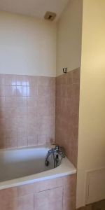 Location Appartement 1 pièce 36m² ST LAMBERT LA POTHERIE 49070 - Photo 4