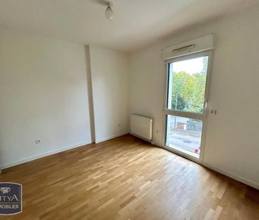 Location Appartement 4 pièces 102m² CHERBOURG-EN-COTENTIN 50100 - Photo 2