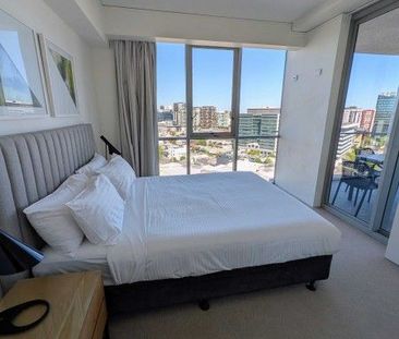 1 Bed & Bath + 1Study + 1 Park Corner Room - Photo 4