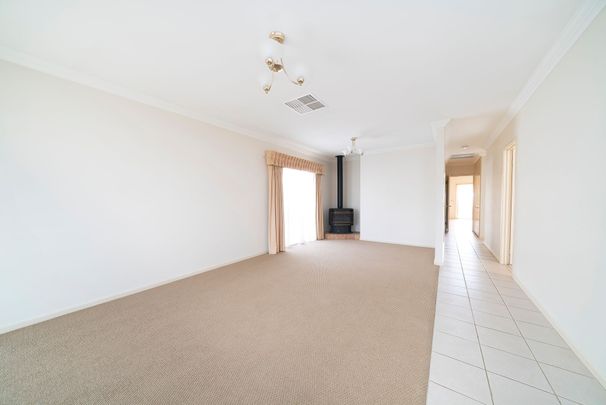 Great Location - Photo 1