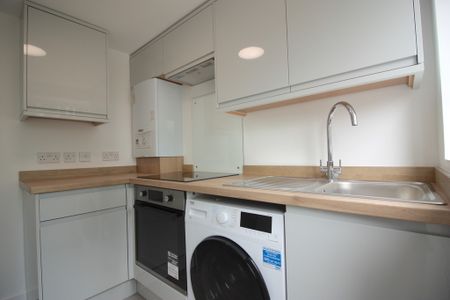 1 bed flat to rent in Regents Park, Heavitree - Photo 4