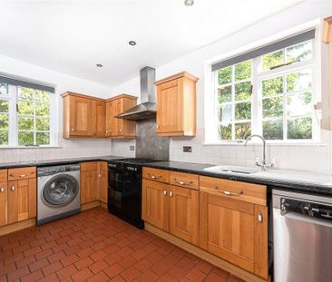 3 bedroom detached house to rent - Photo 5
