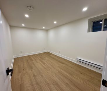 For Lease - 275 Mortimer Avenue, Toronto, Ontario - Photo 4